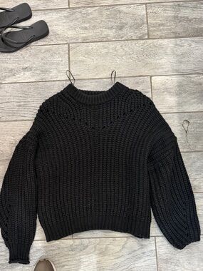 Black Chunky Knit Women's Sweater - Cozy Ribbed Pullover